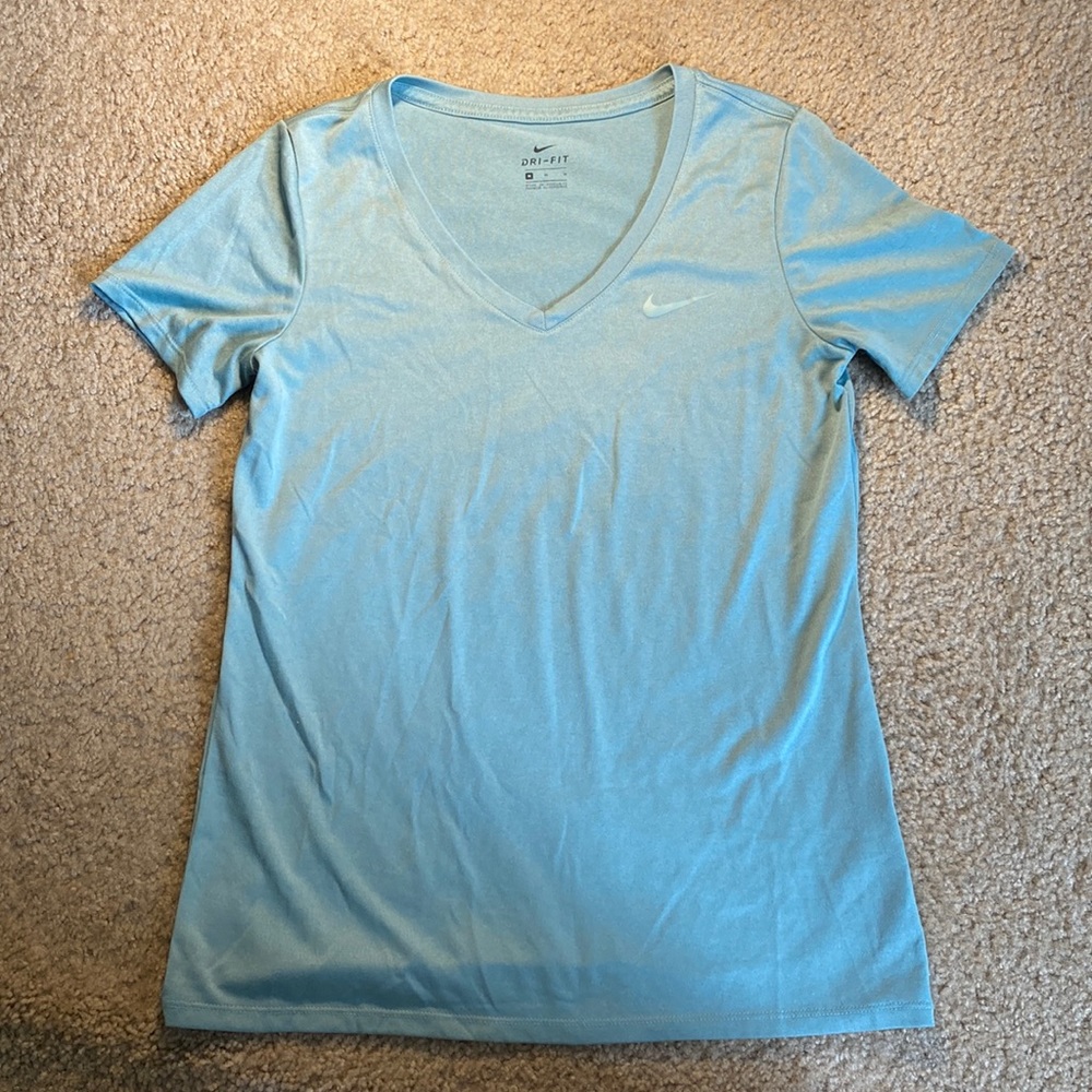 Nike Dri-Fit light blue/teal Shirt, Size medium - Picture 1 of 3
